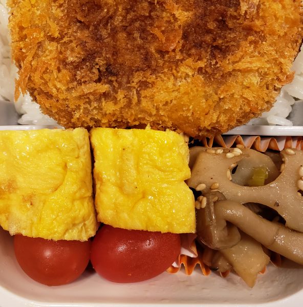 No.329：夜とはいえ｜2025年12月3日｜苦痛な男子高校生弁当日記